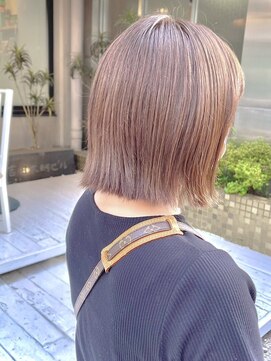 ヘアーメイクオズ(hair make O/S) 甘可愛ベージュ&切りっぱなしボブ