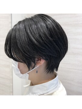 エメ(aimer) 黒髪美人ハンサムショート　【原】