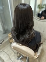 ニティー(Ngiti)&nbsp;dark ash gray