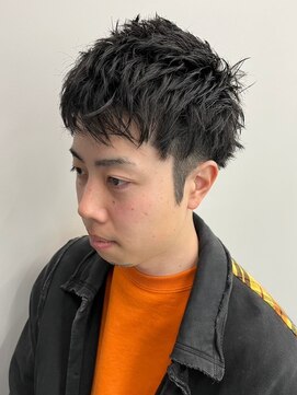 セプト 博多(SEPT.) ツーブロック　メンズショート　束感　黒髪　ビジネス　マッシュ