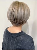 ハイトーンブリーチショートボブ【岩切】