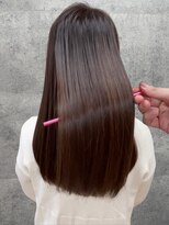 イシン(ISIN)&nbsp;黒髪/縮毛矯正/髪質改善/インナーカラー[保土ヶ谷]