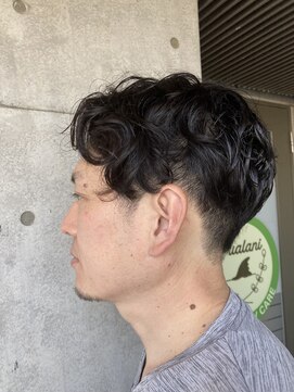 アンツ サザンリゾート 茅ヶ崎店(ANT'S Southern Resort) ブルーブラック/スペインカール/スパイキーショート/刈り上げ