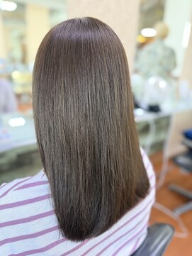 アークスヘアー 20代30代40代大人可愛いワンカール肩ラインミルクティー