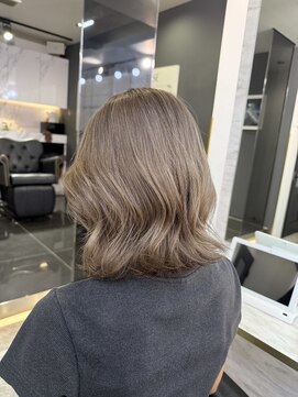 ラピス 千葉(Lapis) ミルクティーグレージュカラー