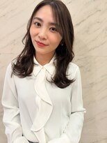 ソワリー 栄(THOiRY)&nbsp;■THOiRY女性らしい柔らかヘア似合わせ小顔艶髪ゆる巻きロング