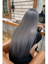 アンド ティグル クマモト(&.TIGRE KUMAMOTO)&nbsp;ブリーチ2回 シルバーカラー