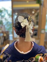 サロンドポプリ 志都美(salon de poupuri) リボン風カチモリヘアー