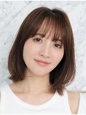 表参道酸性ストレート艶髪ミディアムレイヤーアッシュグレー30代