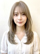 オルク ココ(Orque coco)&nbsp;小顔レイヤーカット×ミルクティーベージュ透明感×秋カラー
