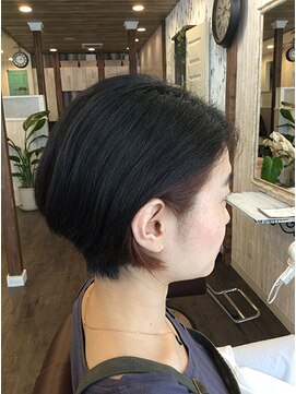 アイジュ(Ayllu) 《リアルお客様スタイル》ショートボブ・インナーカラー