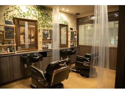 ビューティーアンドバーバー ボンド(beauty&barber Bond)の写真