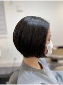 ショートボブ
