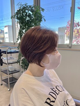 ケリーアン 太田(kelly.un) シュッと襟足ハンサムショート顔まわりカット