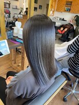 ルッカヘアガーデン バイ ラッシュゴールド(RUCCA HAIR GARDEN by LUSH GOLD)&nbsp;艶ロング