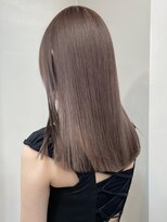 ベレーザ 原宿(Beleza) 5049透明感グレージュカラー艶髪ワンホンヘア韓国レイヤーロング