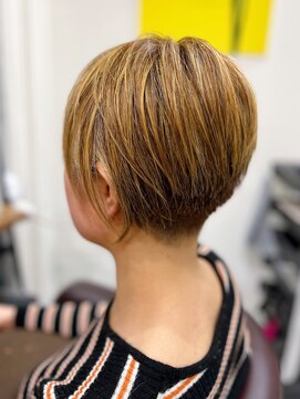 ジラ ヘアアンドメイク(girra HAIR&MAKE) 白髪ぼかし