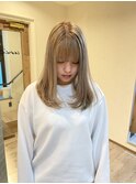 ベージュ/インナーカラー/イヤリングカラー