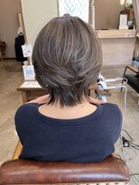 スアバイキキ(SuA by kiki.)&nbsp;ショートヘア/セミディ/シアーカラー/ダークアッシュ[千葉