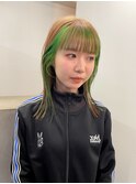 Beige × neon green