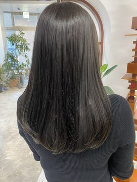 ソピ バイ インビテーション(sopi by invitation) オリーブグレージュ/透明感カラー/暗髪