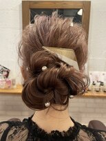 マナ(mana)&nbsp;結婚式ヘアセット