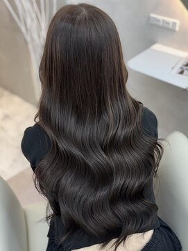 エス(Ess) 美髪/ワイドバング/ホワイトブロンド[髪質改善/ヘアセット/大宮]