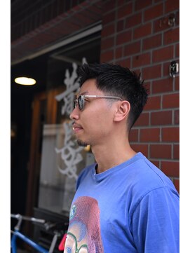 ハブ(Hub) フェザー