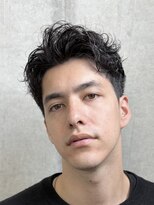 オーシャントーキョー ホワイト 原宿(OCEAN TOKYO WHITE)&nbsp;刈り上げ波巻きツイスパシャドウパーマセンターパート