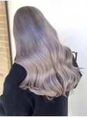 渋谷ブリーチカラーハイトーンシルバーアッシュベージュレイヤー