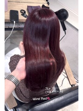 カノイ 銀座中央通り(KANOI) 美白効果ワインレッド☆冬向けイメチェン！