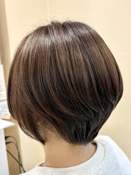 アズール 草加(azule) ショートカット 丸み ショートボブ