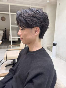 パーク(PAAQ) フェザーパーマニュアンスパーマセンターパートメンズカット