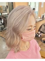ラッシュヘアエン(Rush hair en)&nbsp;ホワイトベージュ