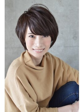 トロワエピ 表参道(Trois epis) 大人かわいい小顔ヘアショートボブ【Trois epis 表参道】
