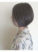 アディクシーグレーアッシュ&ショートヘア