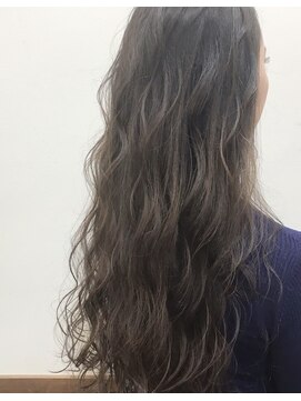 エメ 中崎町(eme) 【eme中崎町】外国人風アシッュ系ロング