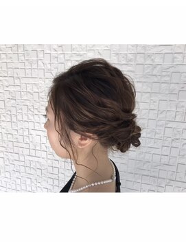 テラスヘア 新潟駅南(TERRACE hair) お団子風アップ