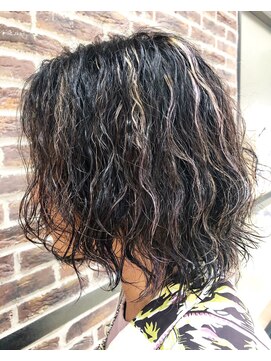 ベニ 岩沼たけくま店(BENI) ツイストスパイラル×ハイライト