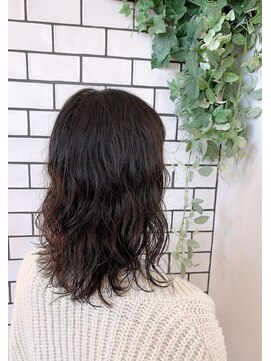 ジップ 緑店(zip) 外ハネミディアム×40代抜け感スタイル