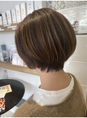 艶髪ストレート×ショートボブ