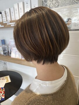 リング(Ring) 艶髪ストレート×ショートボブ