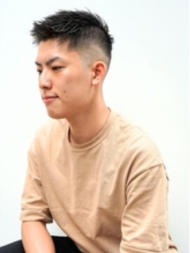 ワンワンオー バーバーショップ 長浜店(@110 BARBER SHOP) 30代~40代オススメ フェザーアップバング