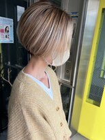 ガルボ ヘアー(garbo hair)&nbsp;ハイトーン　ハイライト　10代　20代