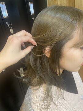 アフターニュース 新潟(afternews) オリーブベージュ/インナーカラー/グレー