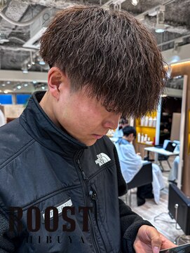 ルースト 渋谷店(ROOST) 縦落ちツイストスパイラルパーマ