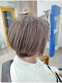 前下がりショートボブ