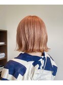 切りっぱなしボブ ピンクオレンジカラー