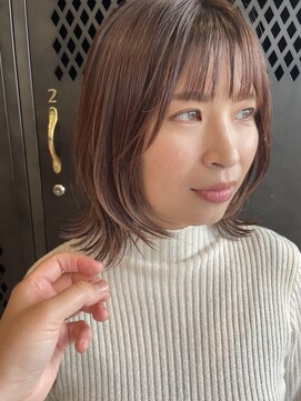 アチーブリス(achieve Liss) レイヤーミディアム大人可愛い透明感ナチュラルカラー20代30代