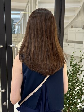 エブリ(evri) 「evri」セミロングレイヤー　レイヤー　髪質改善　ストレート
